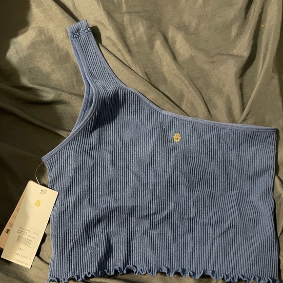 BNWT!! Spiritual gangster Luna top - Picture 2 of 4